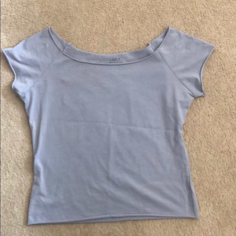Scoop neck top